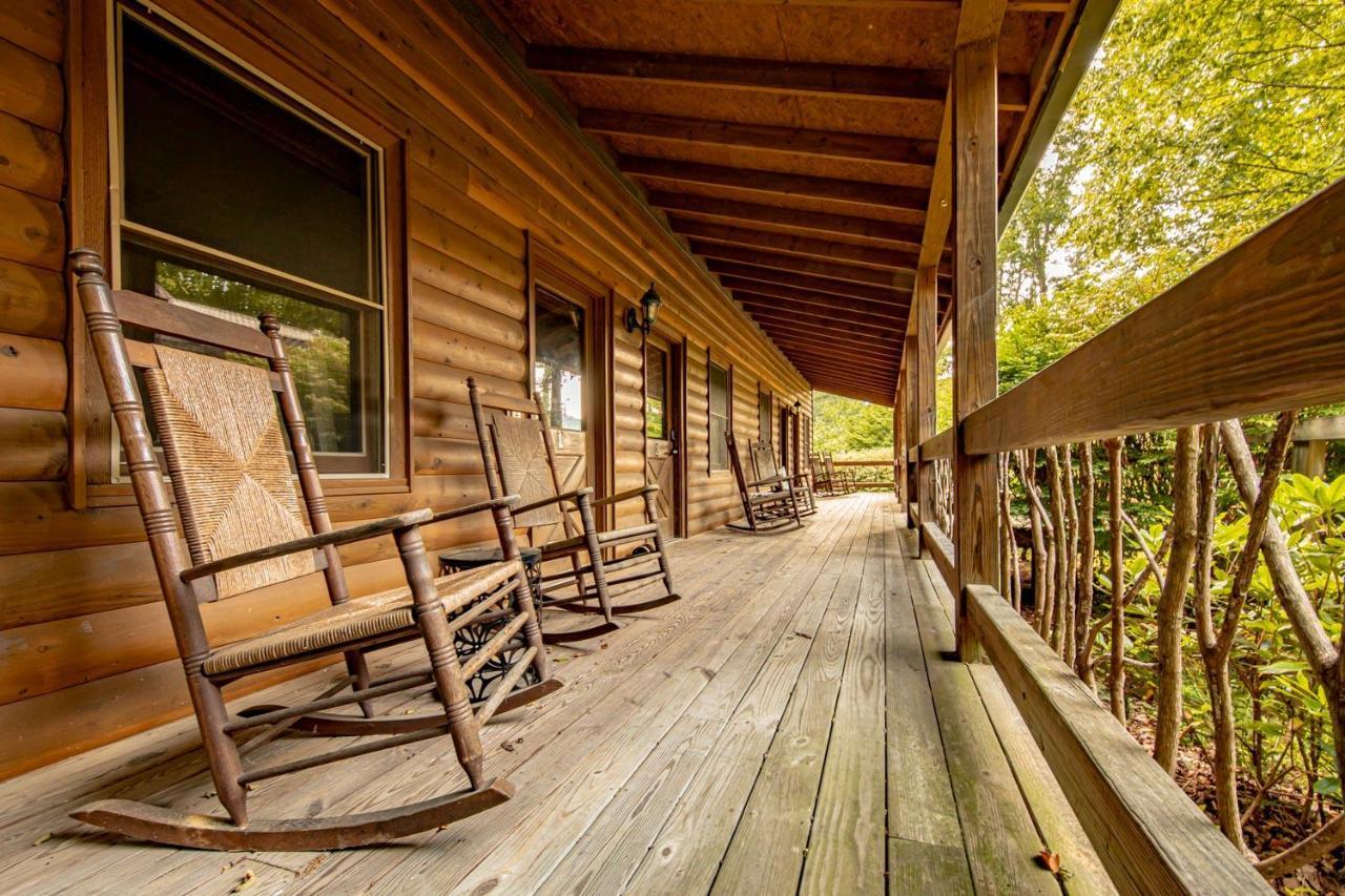 Villa Mount Mitchell Eco Retreat à Busick Extérieur photo